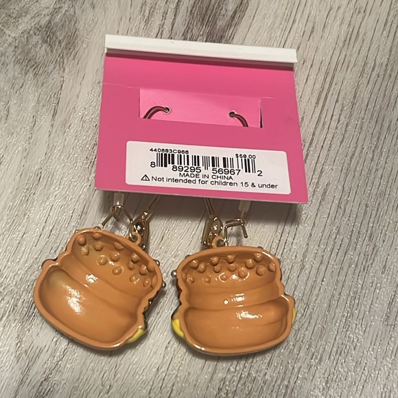 Betsey Johnson Hamburger Cheeseburger Sparkle Bling Earrings NWT - Picture 3 of 3